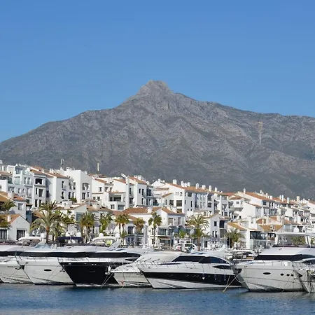 Romana Playa Vistas Al Mar Marbella